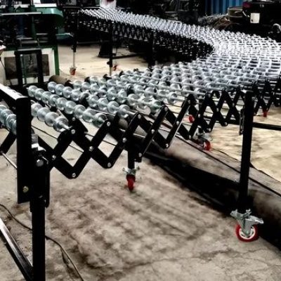 Skate Wheel Conveyors (2)